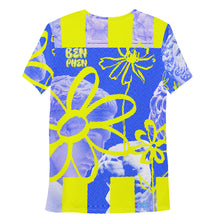 Load image into Gallery viewer, Floral Frieze T