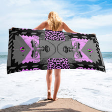 Load image into Gallery viewer, A Face Ben Phen Beach Towel