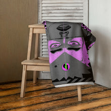 Load image into Gallery viewer, A Face Ben Phen Beach Towel